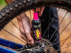 Muc-Off Bombe Anti-crevaison B.A.M 7 Muc-Off Bombe Anti-crevaison B.A.M -E-Bike Magasin de vente 426678